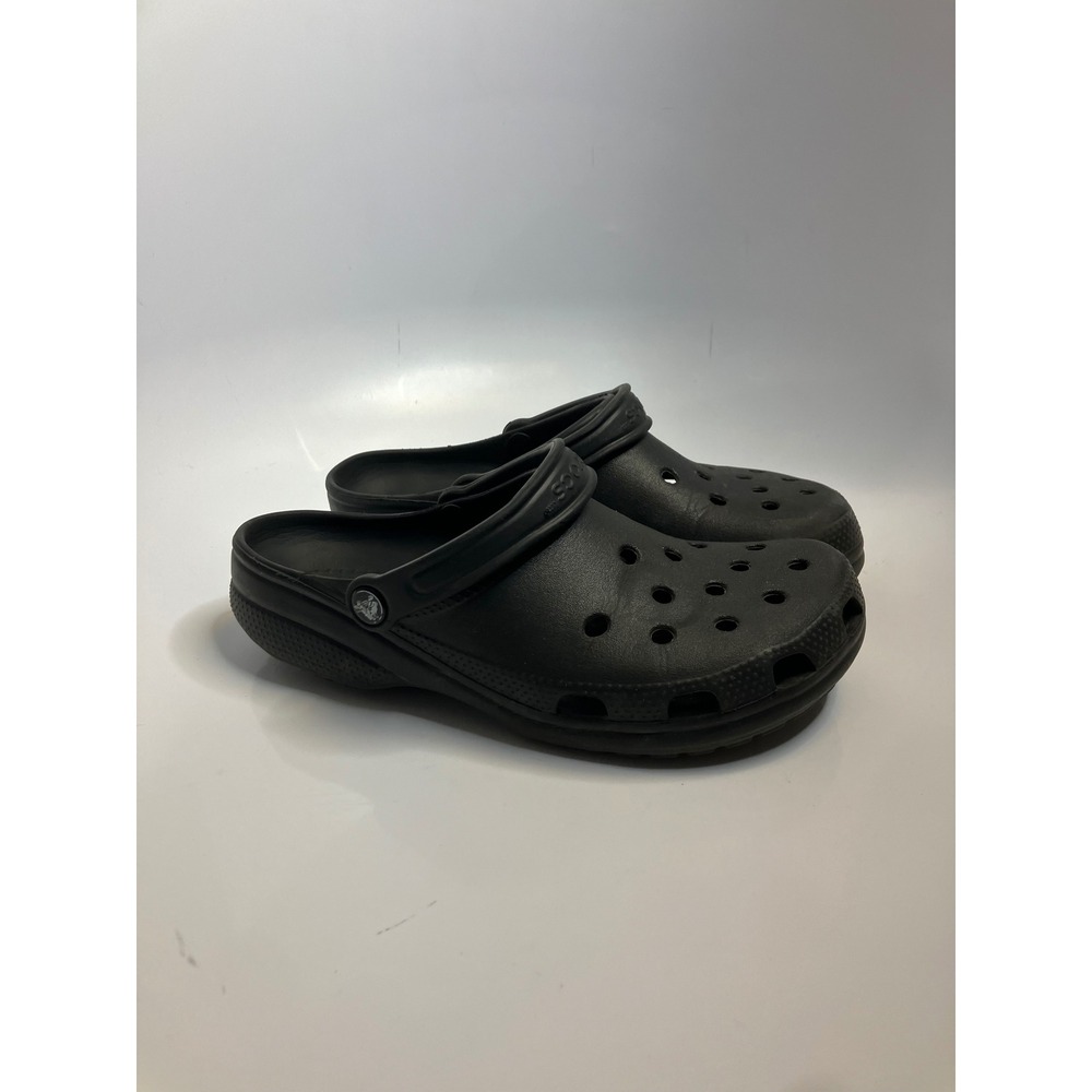 Crocs Classic Clogs Mens 8 Womens 10 Black Good Slip On Water Friendly Shoes
